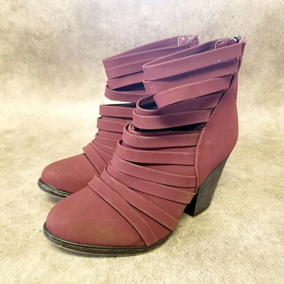 ETC Womens Size 6/7 Red Strappy 3.5" Heel Ankle Boot Booties - Picture 3 of 10